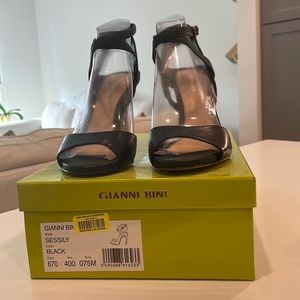 Gianni Bini Sessily Heels. Size 7.5/Color black